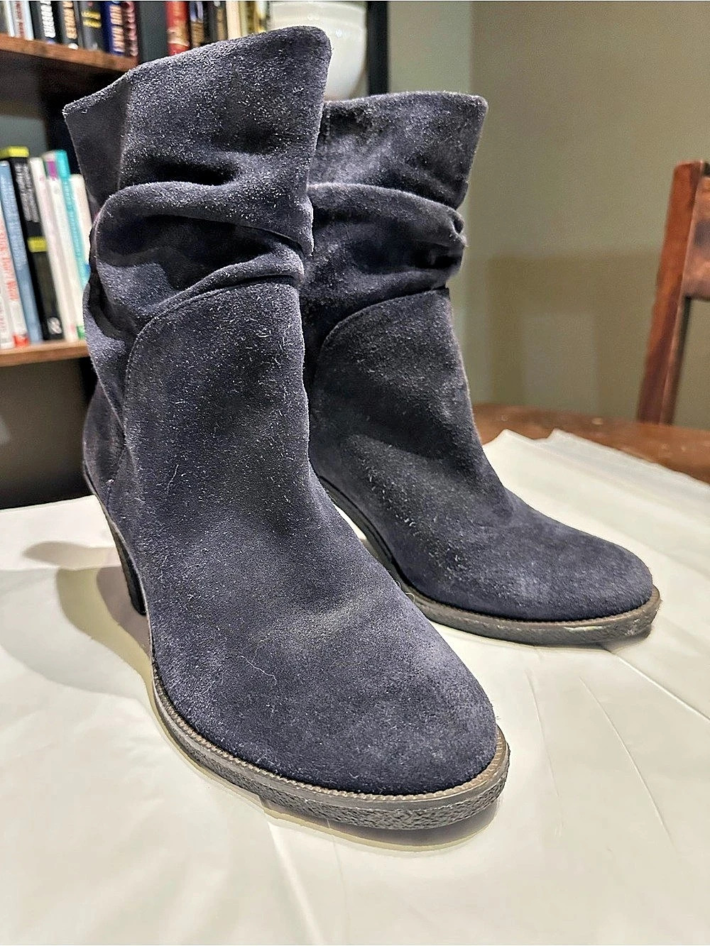 Vince Camuto Navy Suede Slouch Ankle Boots Block Heel 9